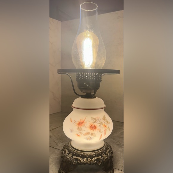 Vintage Hurricane Table Lamp - Base Only - Picture 5 of 7